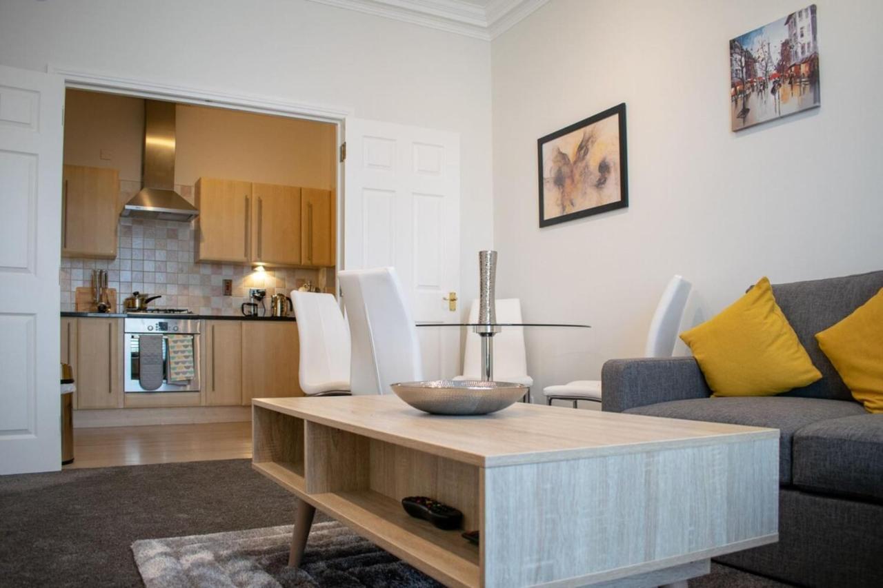 Beautifully Renovated Apartment -Central Edinburgh Bagian luar foto